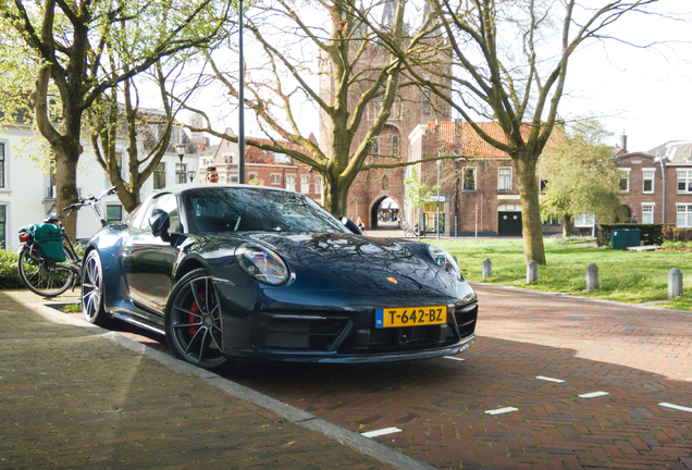 Porsche 992 Targa 4S