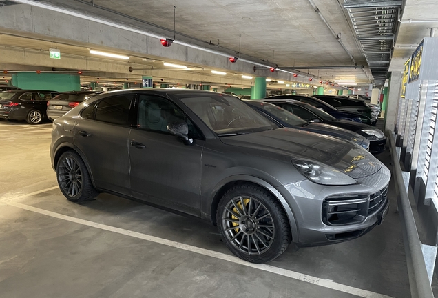 Porsche Cayenne Coupé Turbo S E-Hybrid