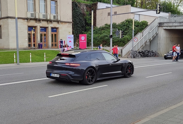 Porsche Taycan GTS Sport Turismo