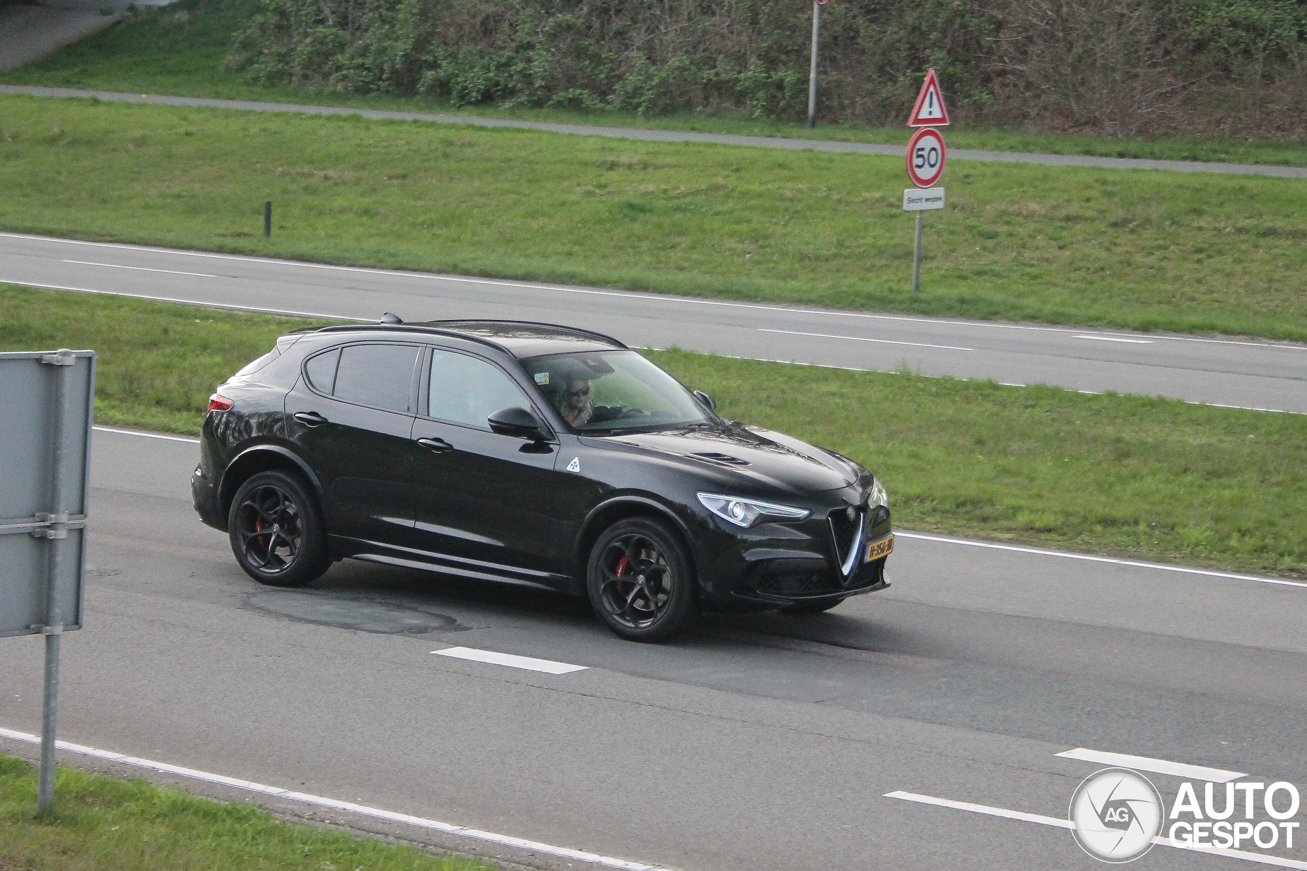 Alfa Romeo Stelvio Quadrifoglio