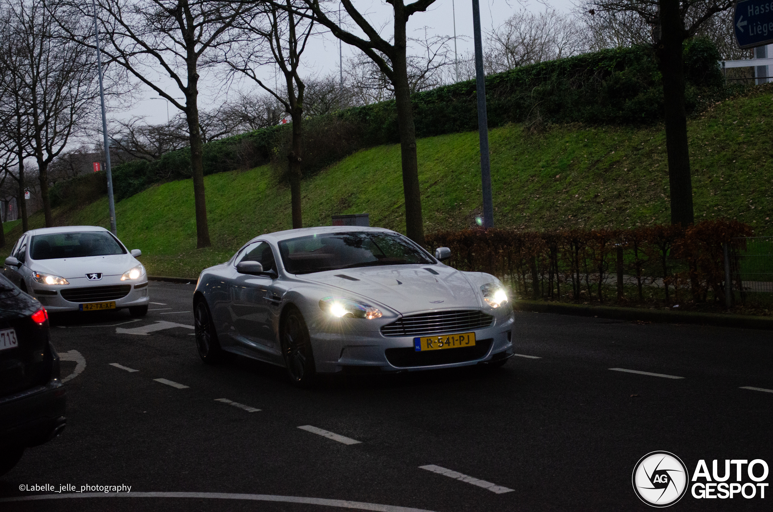 Aston Martin DBS