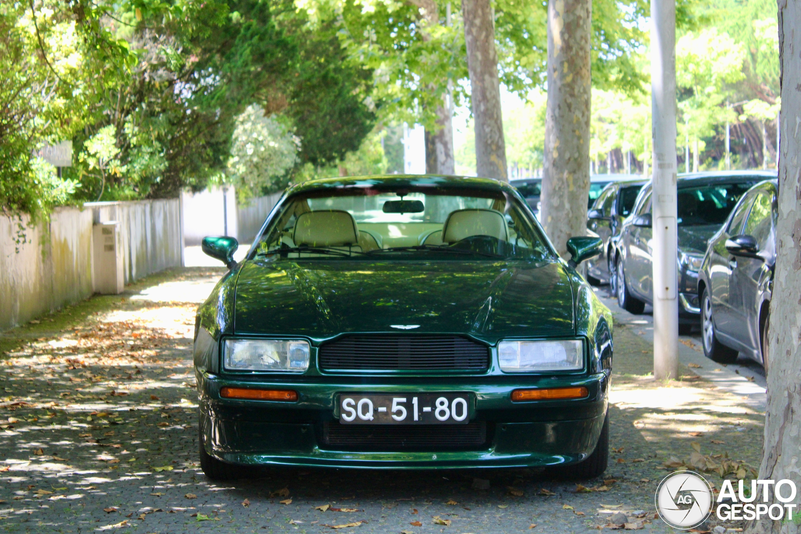 Aston Martin Virage