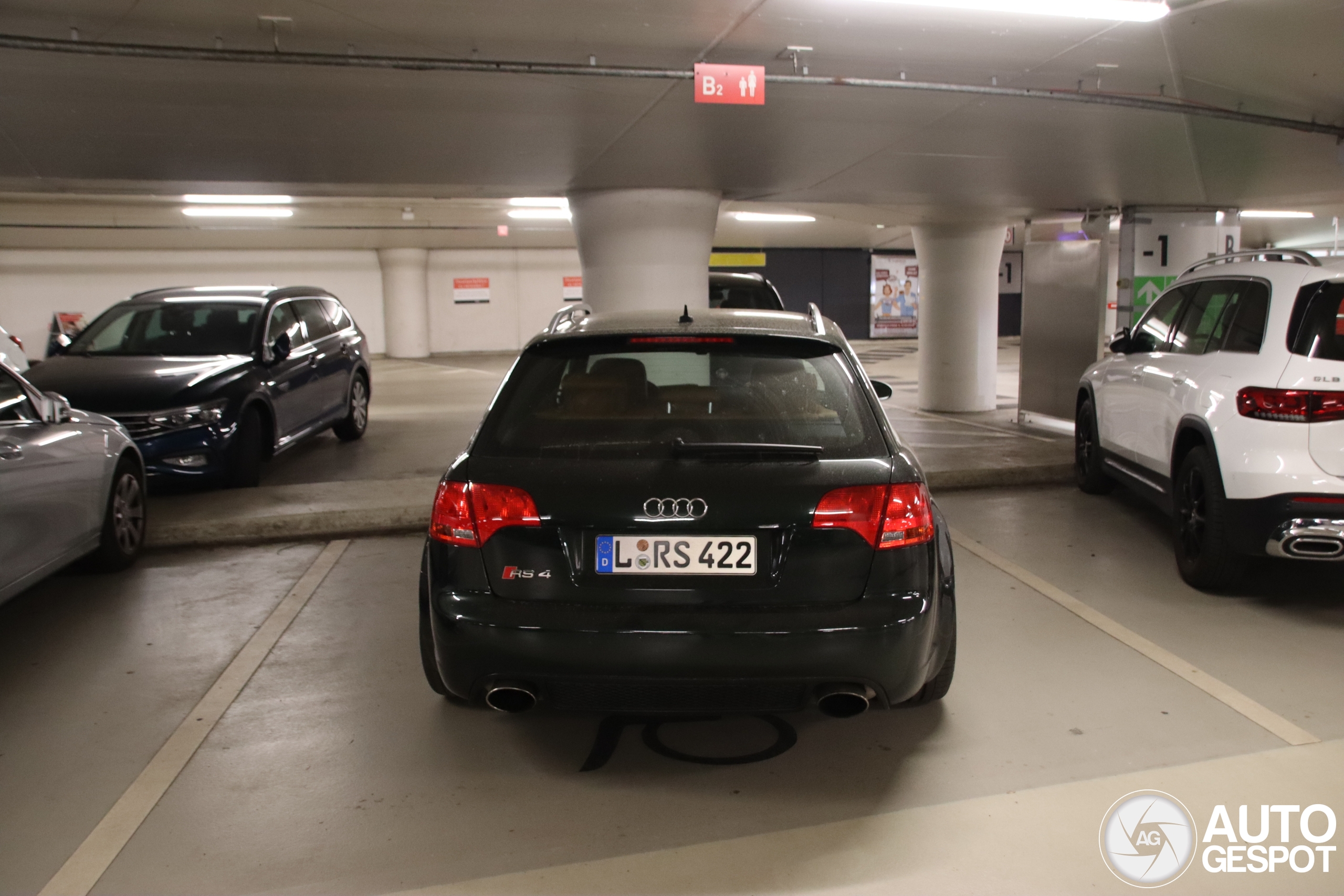 Audi RS4 Avant B7