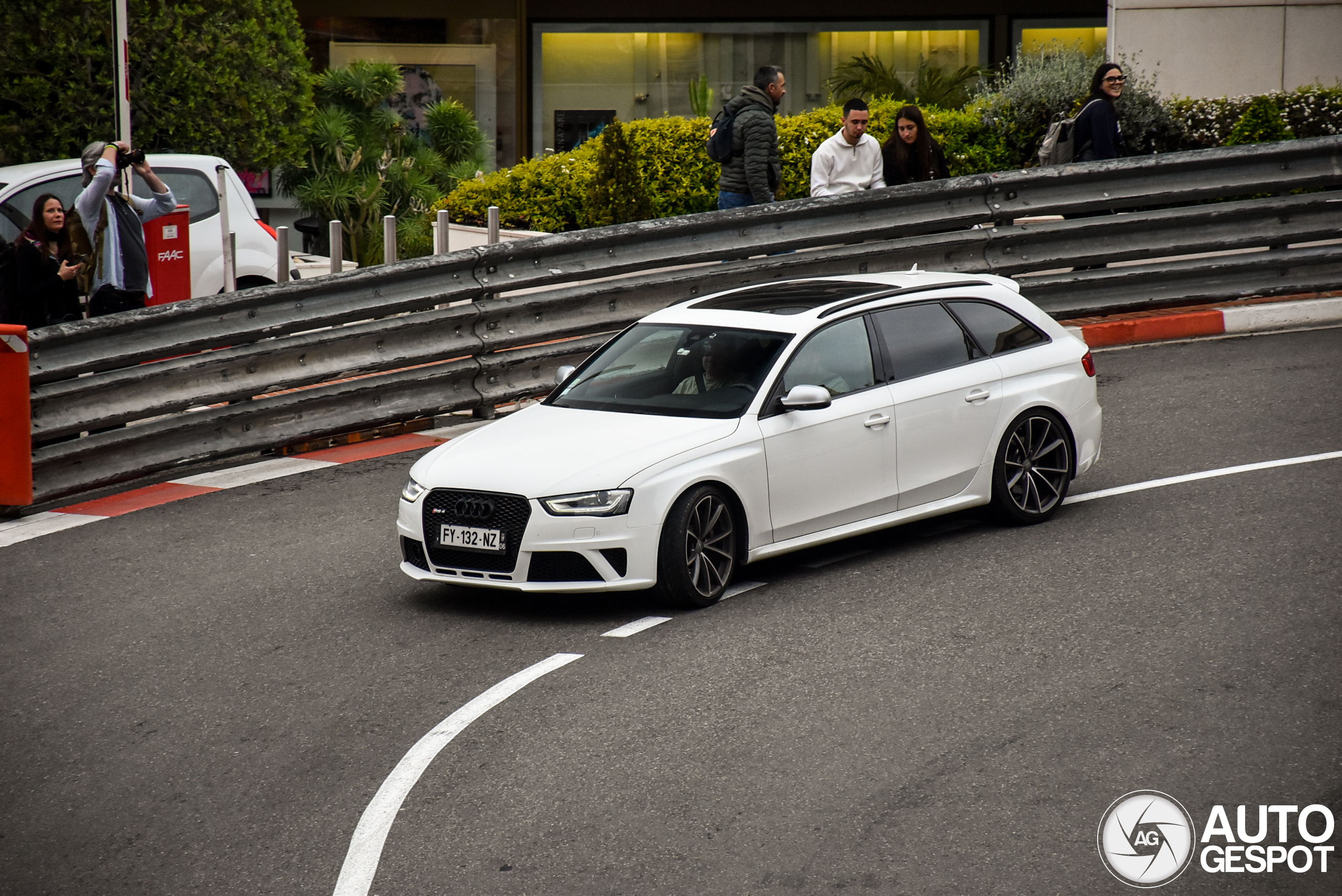 Audi RS4 Avant B8