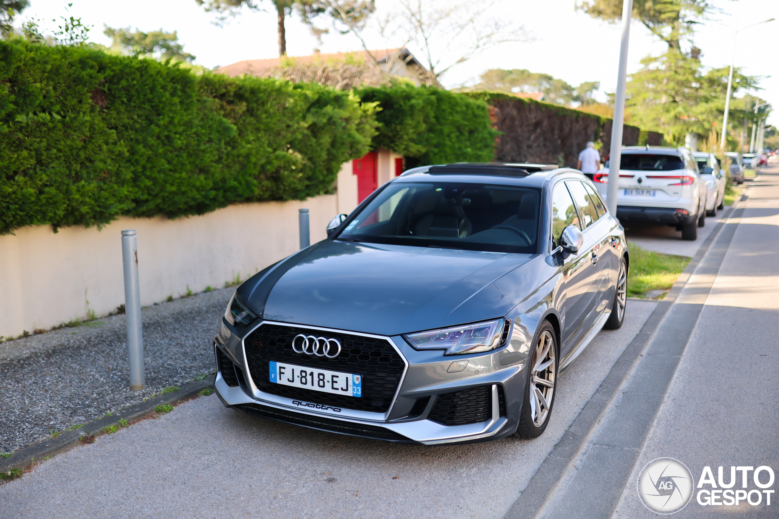 Audi RS4 Avant B9