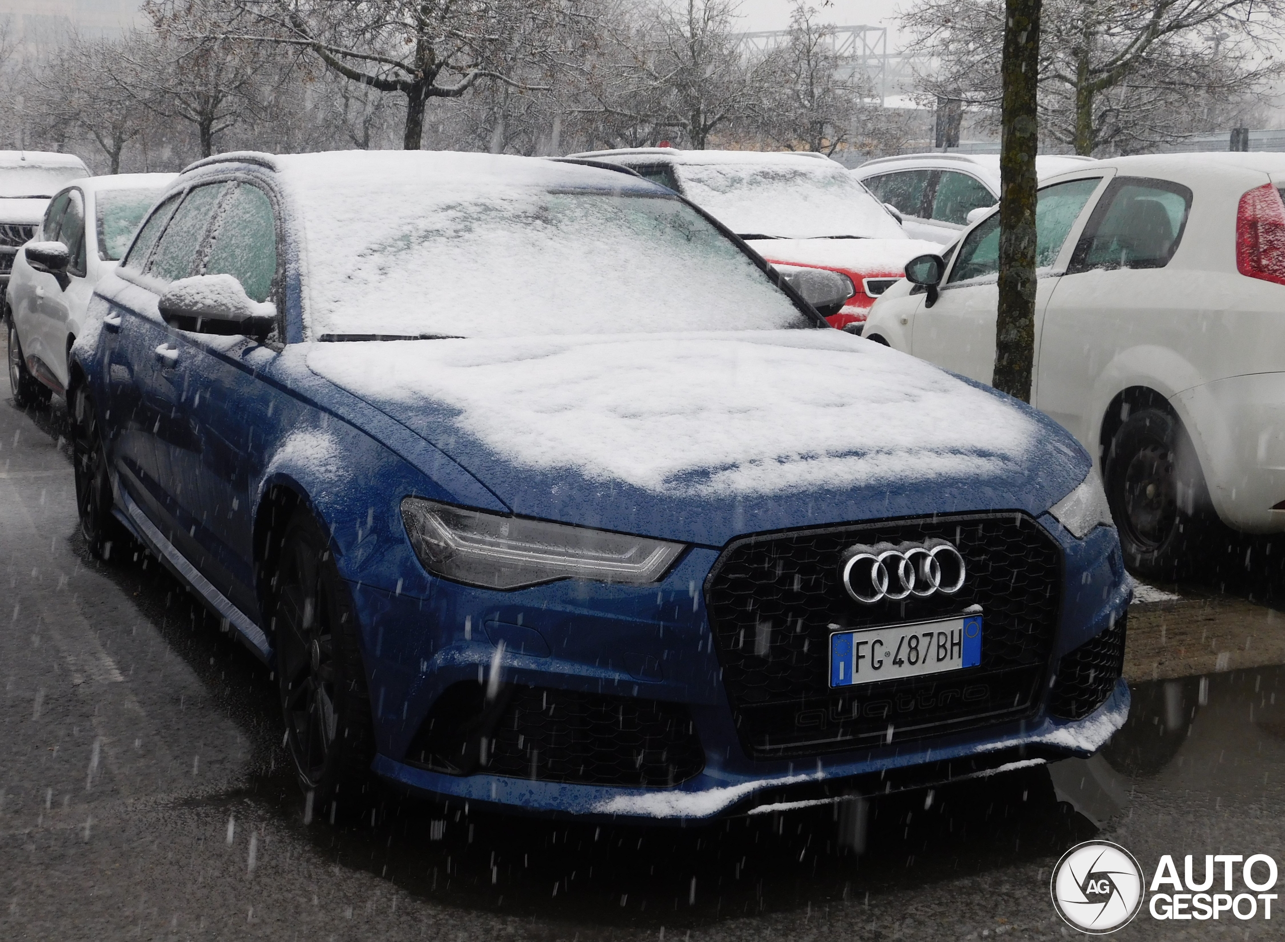 Audi RS6 Avant C7 2015