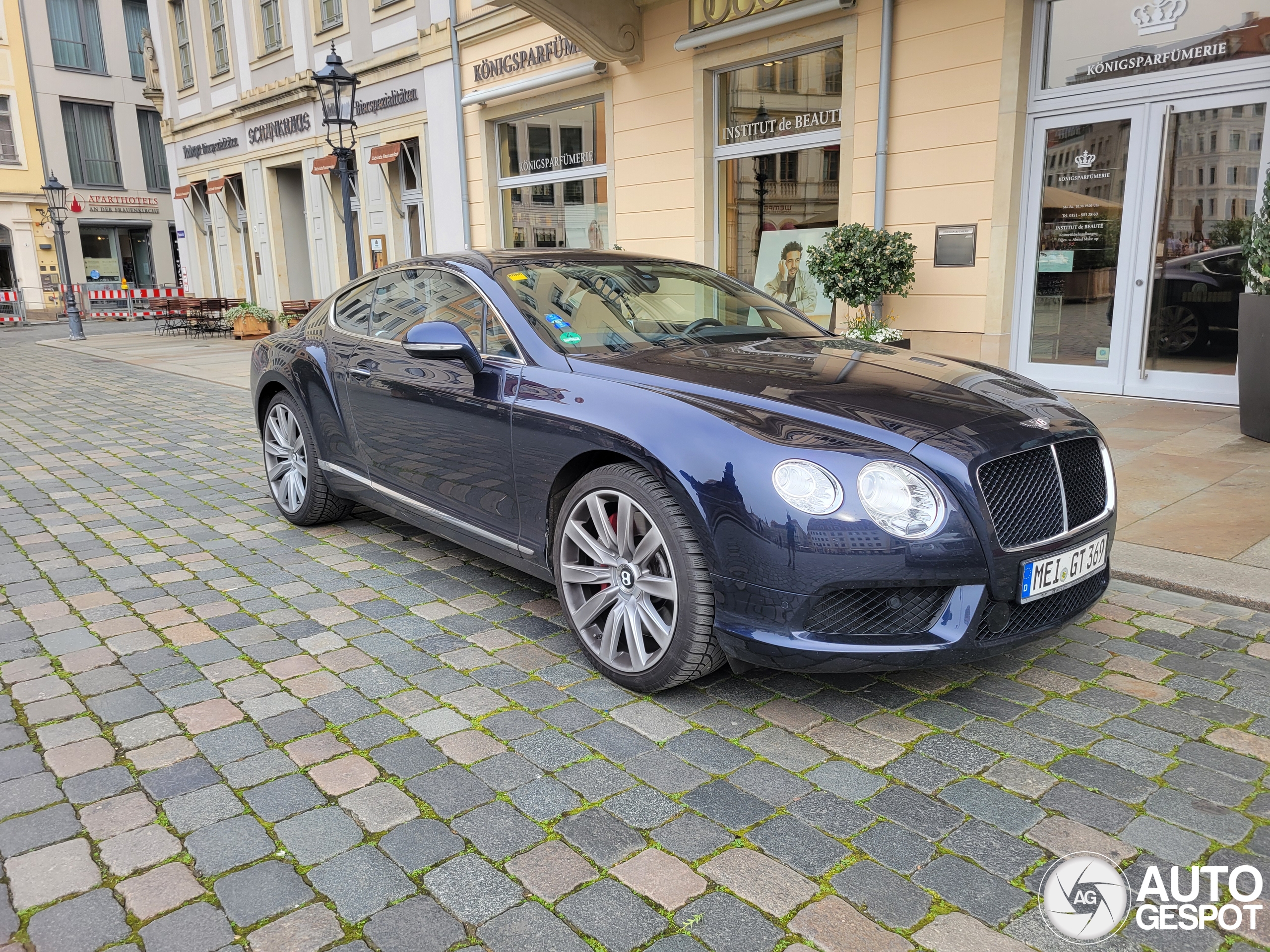 Bentley Continental GT V8