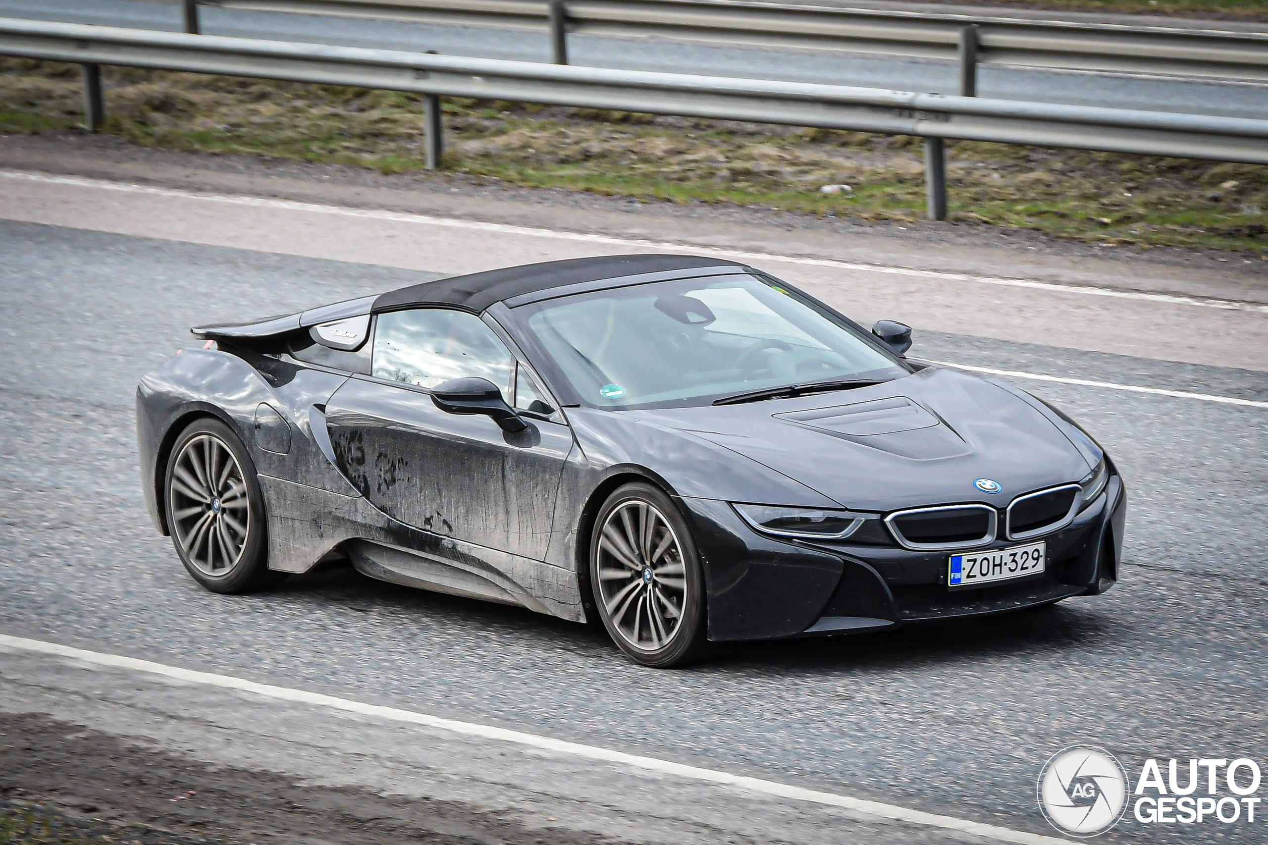 BMW i8 Roadster