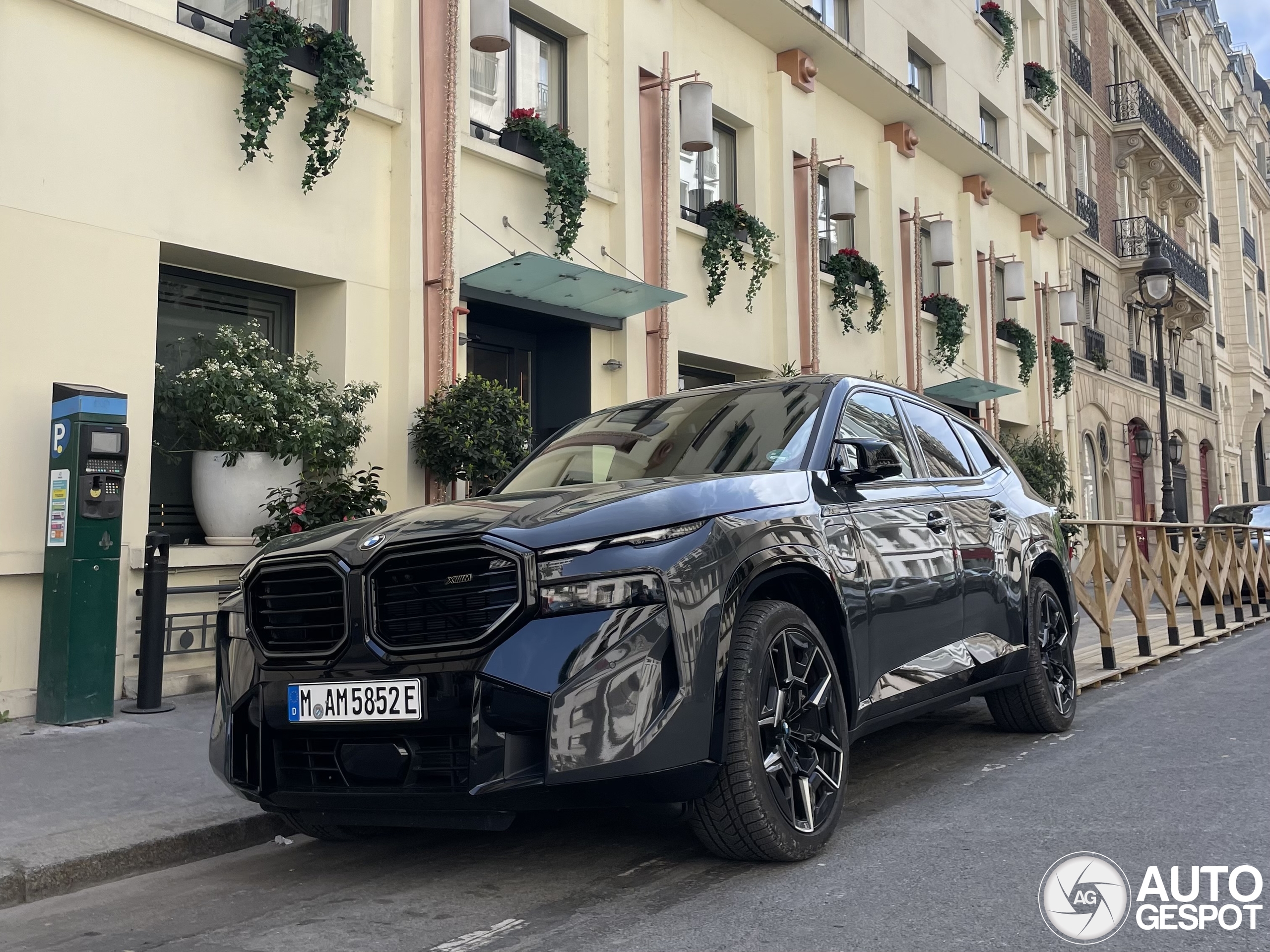 BMW XM G09