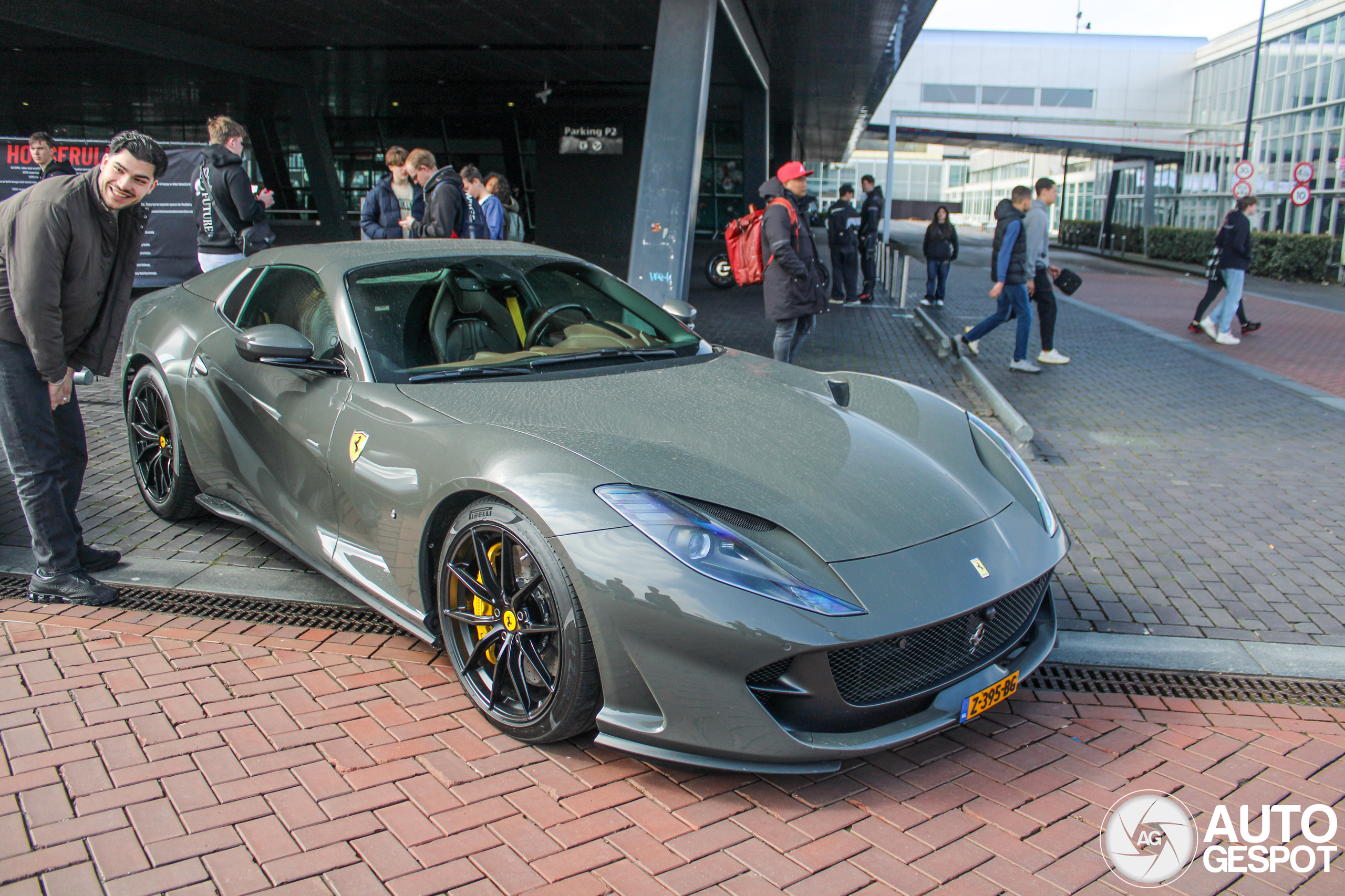 Ferrari 812 GTS