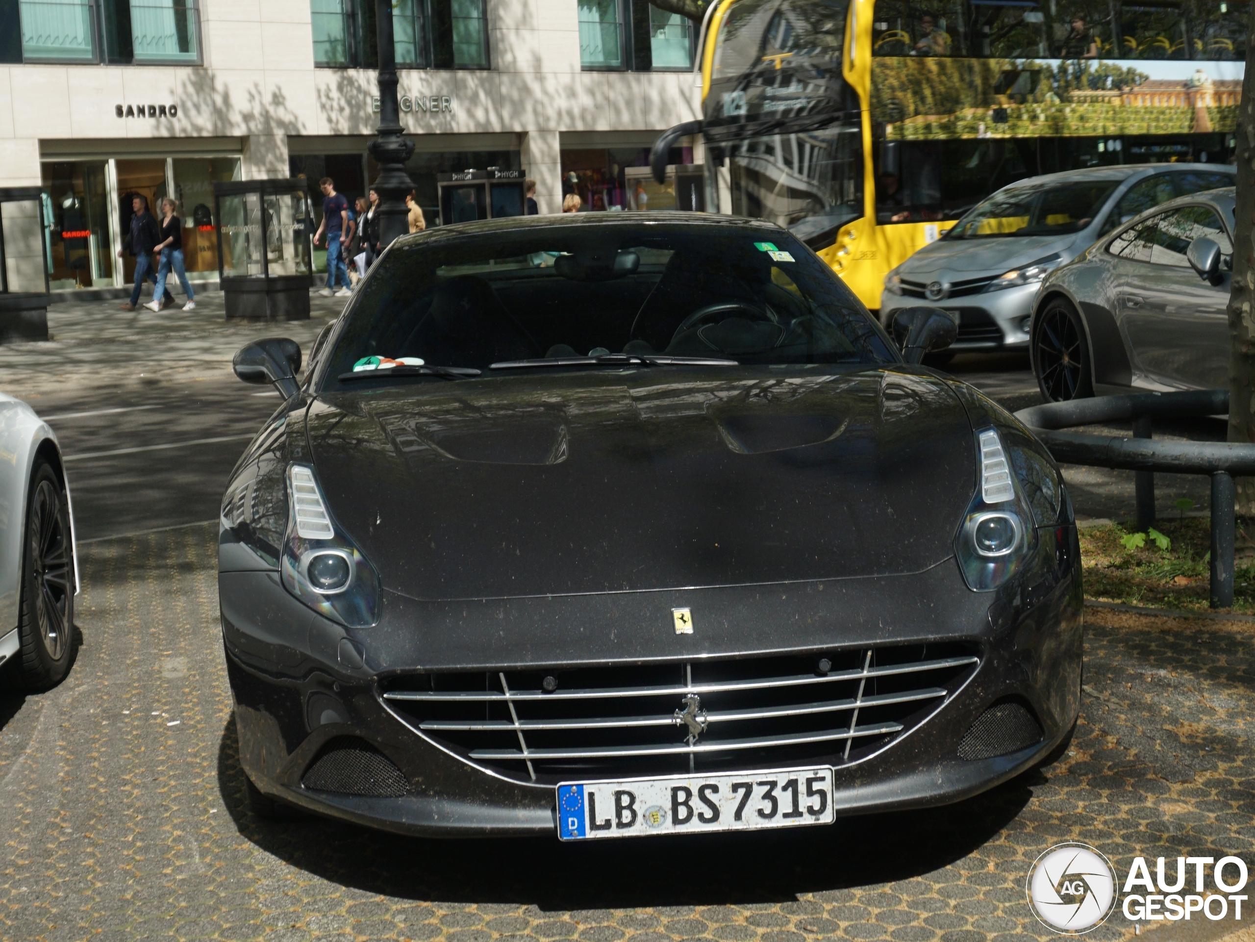 Ferrari California T