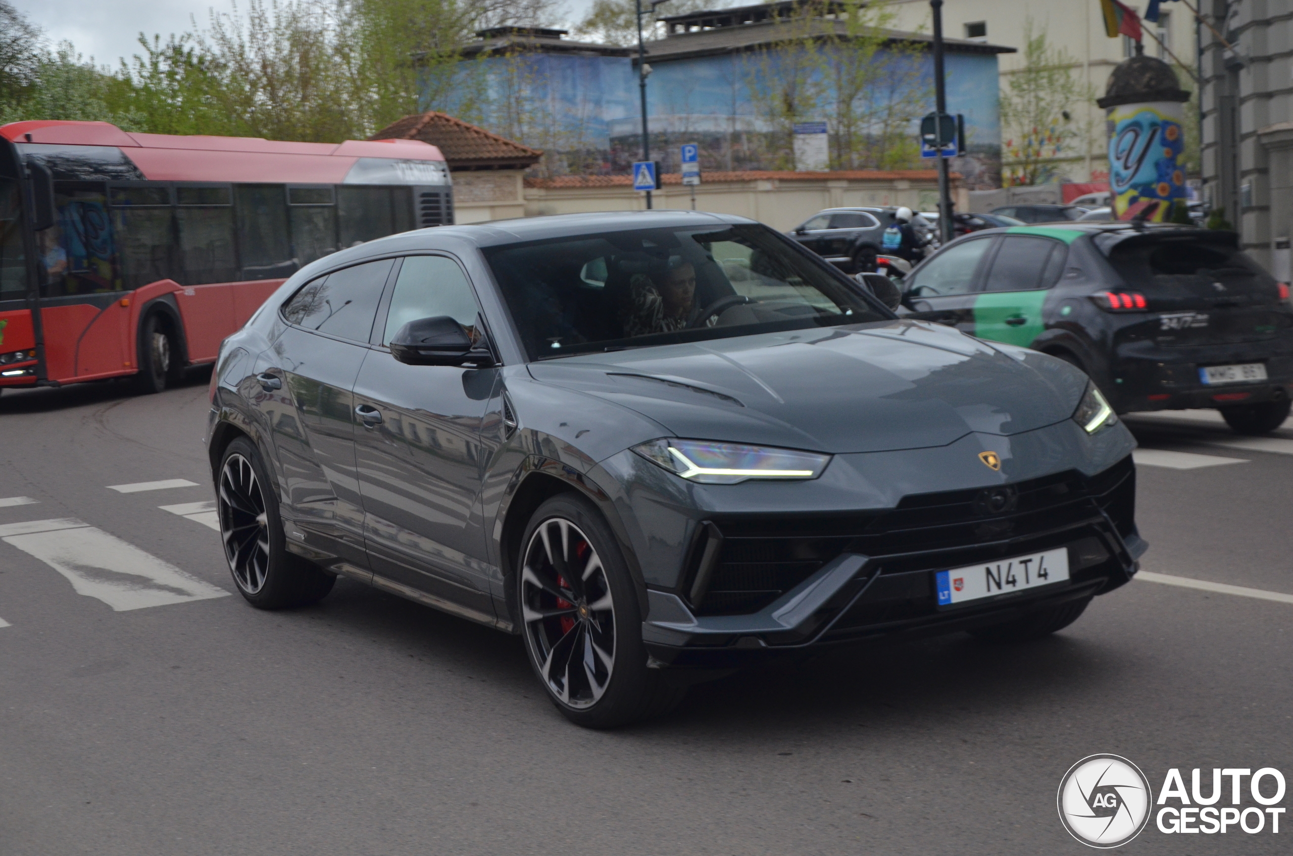 Lamborghini Urus S