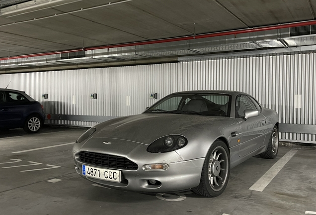 Aston Martin DB7