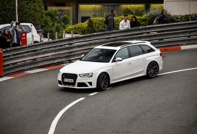 Audi RS4 Avant B8