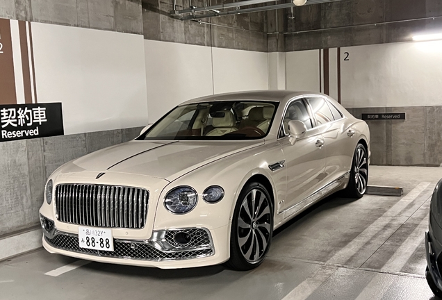 Bentley Flying Spur V8 2021