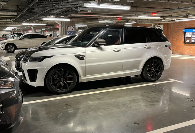 Land Rover Range Rover Sport SVR 2018 Carbon Edition