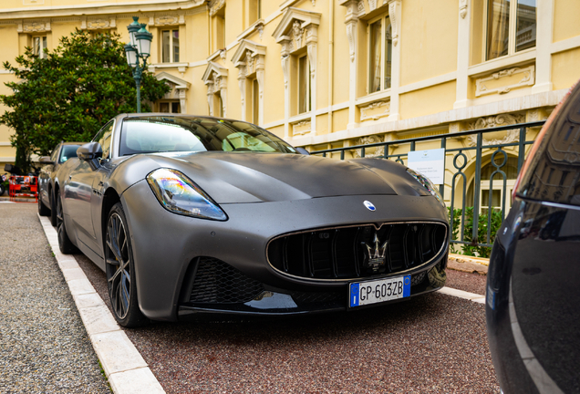 Maserati GranTurismo Modena 2023