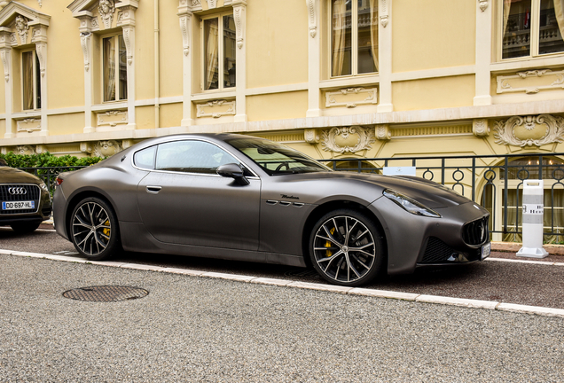 Maserati GranTurismo Modena 2023