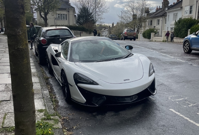 McLaren 570GT