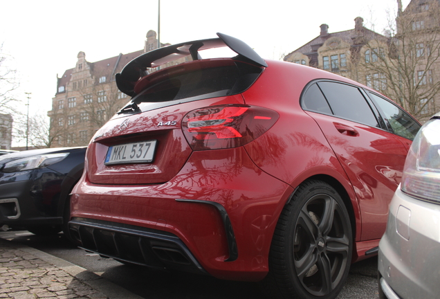 Mercedes-AMG A 45 W176 2015