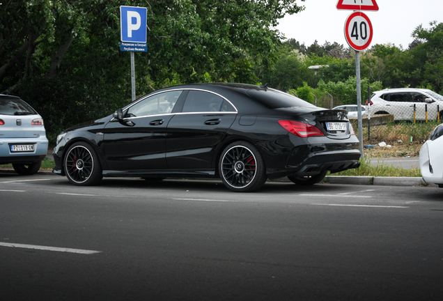 Mercedes-AMG CLA 45 C117