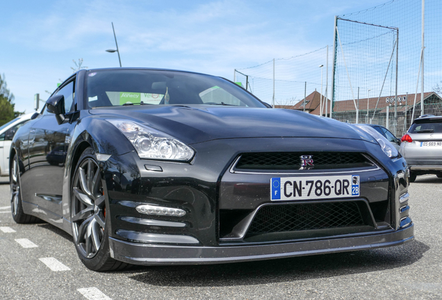 Nissan GT-R 2012