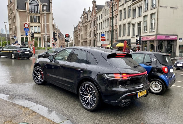 Porsche 95B Macan GTS MkIII