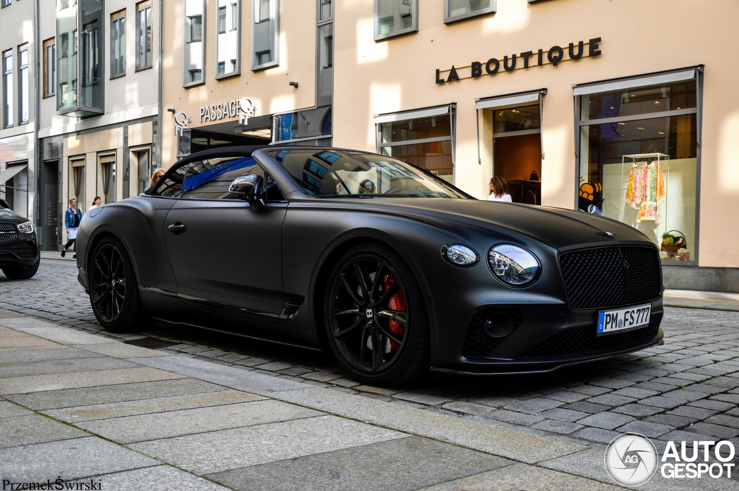 Bentley Continental GTC V8 2020