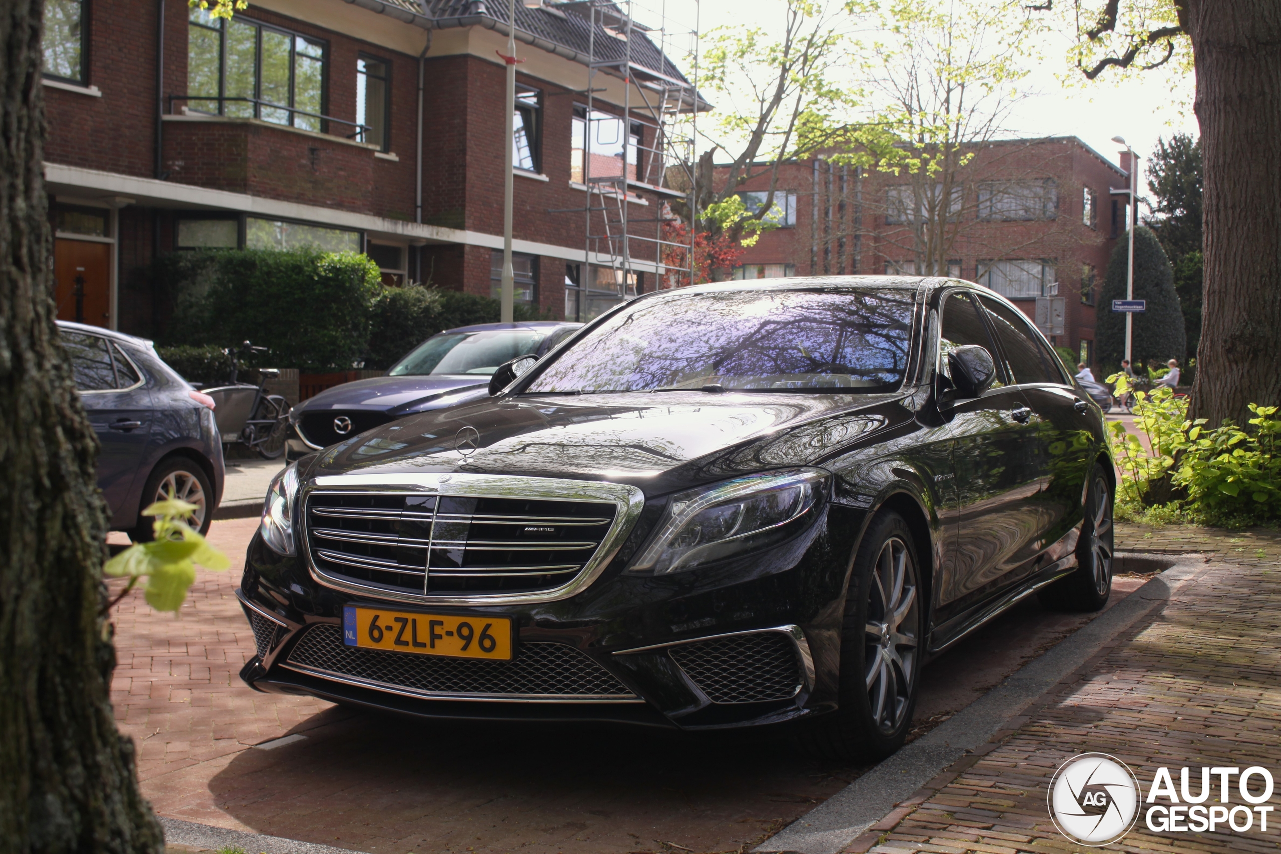 Zo worden ze niet meer gemaakt: S65 V12 AMG