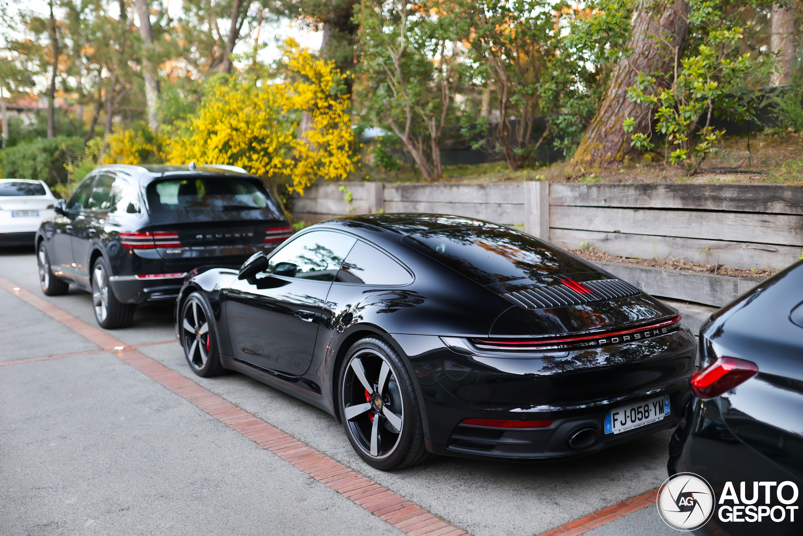 Porsche 992 Carrera 4S