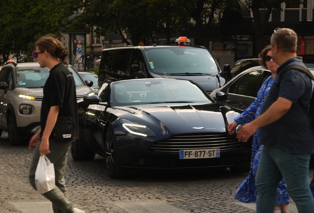 Aston Martin DB11 V8 Volante