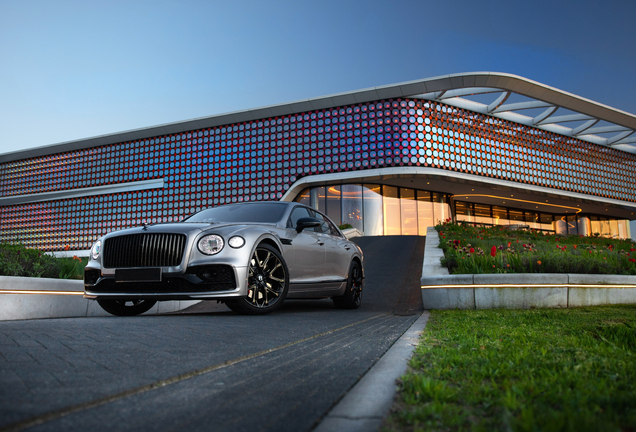 Bentley Flying Spur Hybrid S