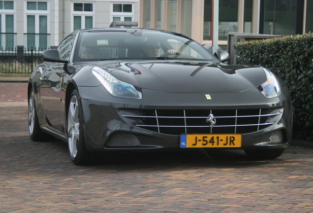 Ferrari FF