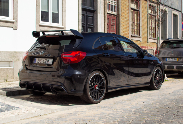 Mercedes-AMG A 45 W176 2015