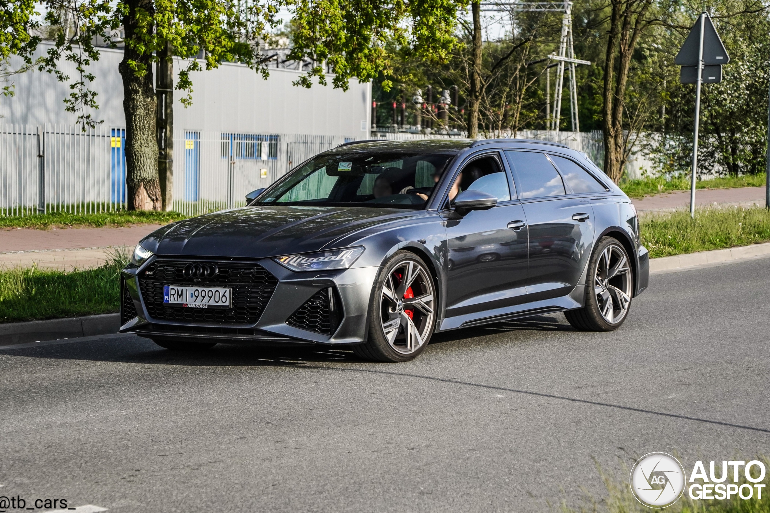 Audi RS6 Avant C8