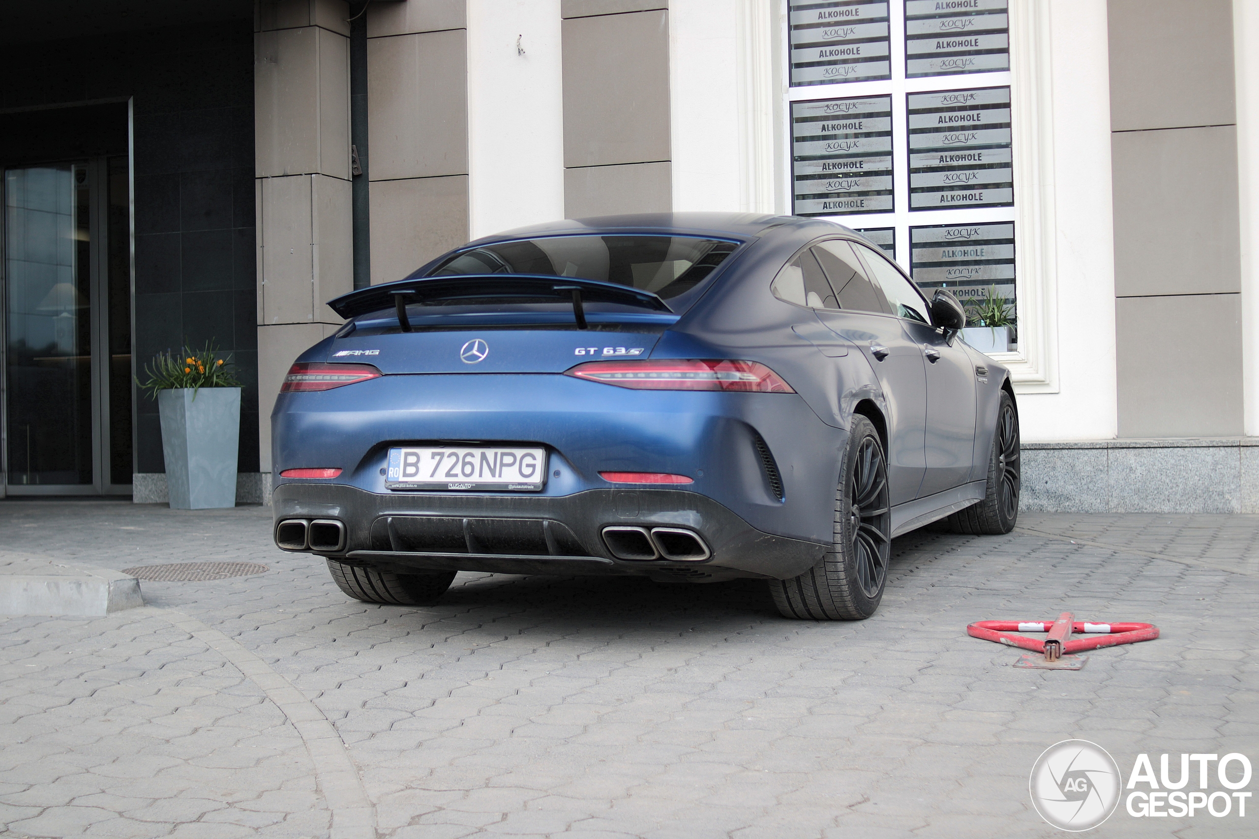 Mercedes-AMG GT 63 S X290