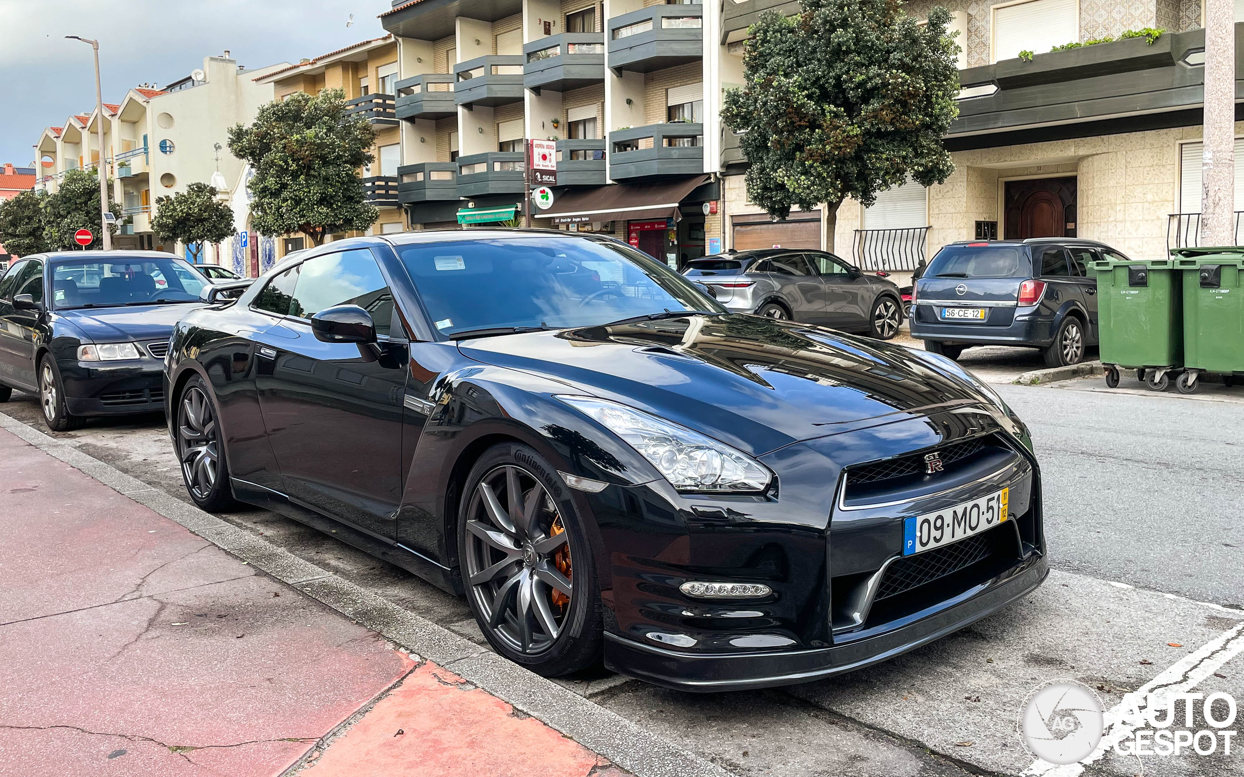 Nissan GT-R 2011