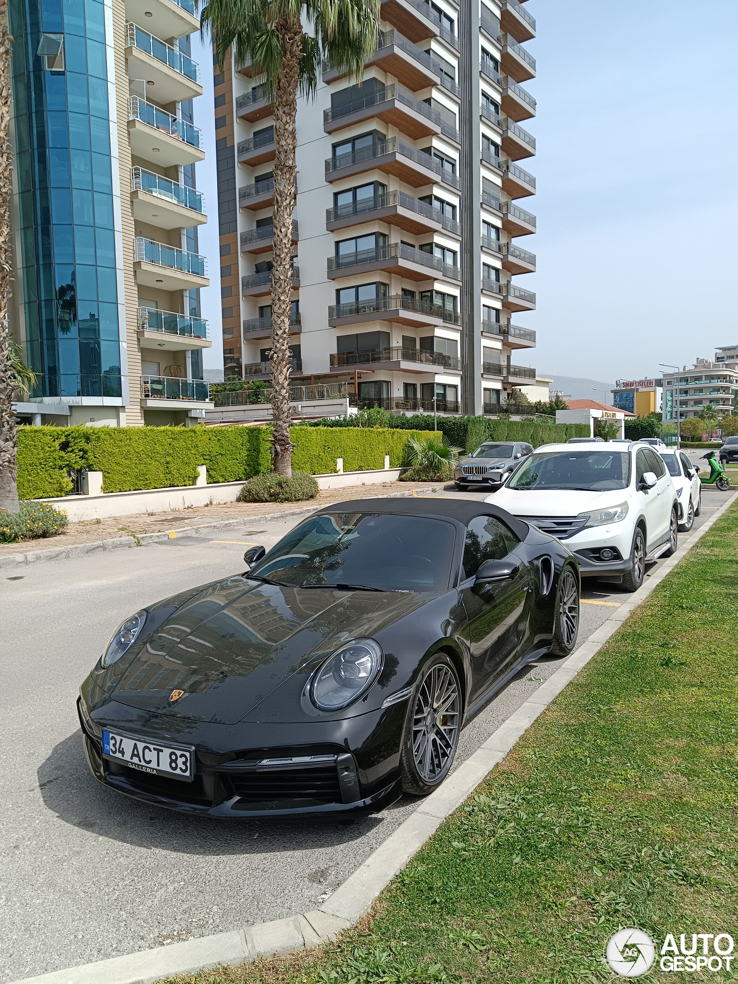 Porsche 992 Turbo S Cabriolet