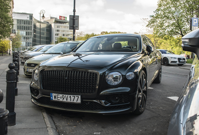 Bentley Flying Spur V8 Azure