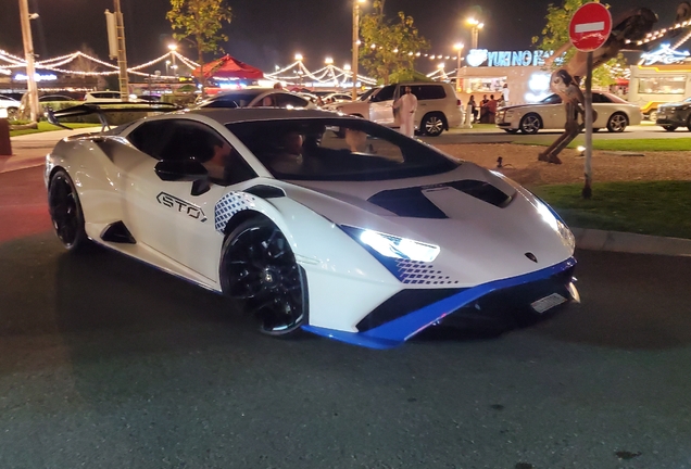 Lamborghini Huracán LP640-2 STO