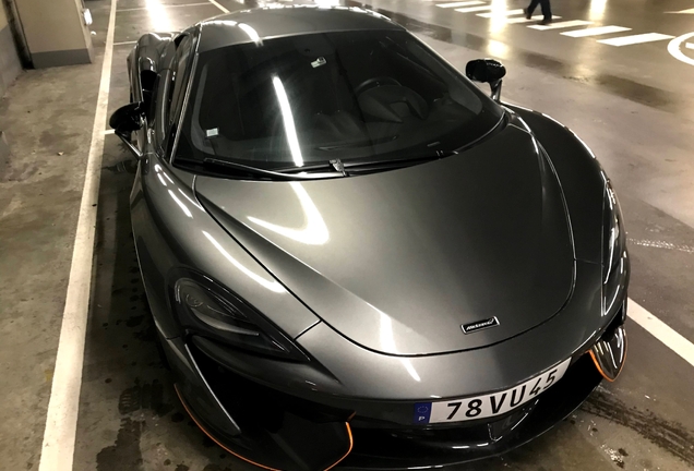 McLaren 570S