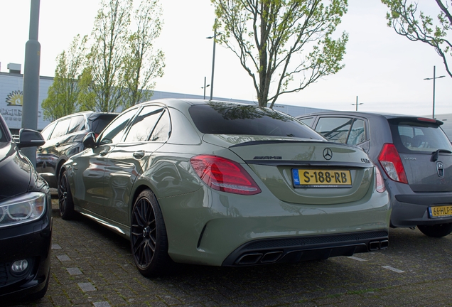 Mercedes-AMG C 63 S W205