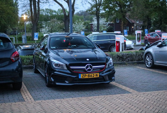 Mercedes-Benz CLA 45 AMG Edition 1 C117