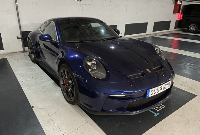 Porsche 992 GT3 Touring