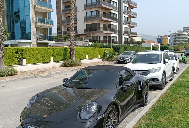 Porsche 992 Turbo S Cabriolet