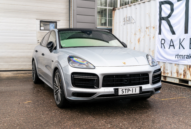 Porsche Cayenne Coupé Turbo S E-Hybrid