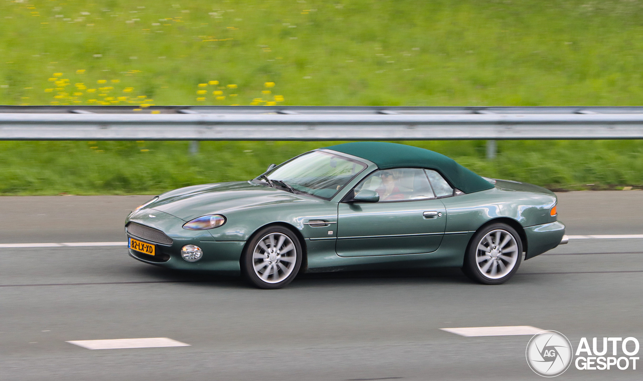 Aston Martin DB7 Vantage Volante