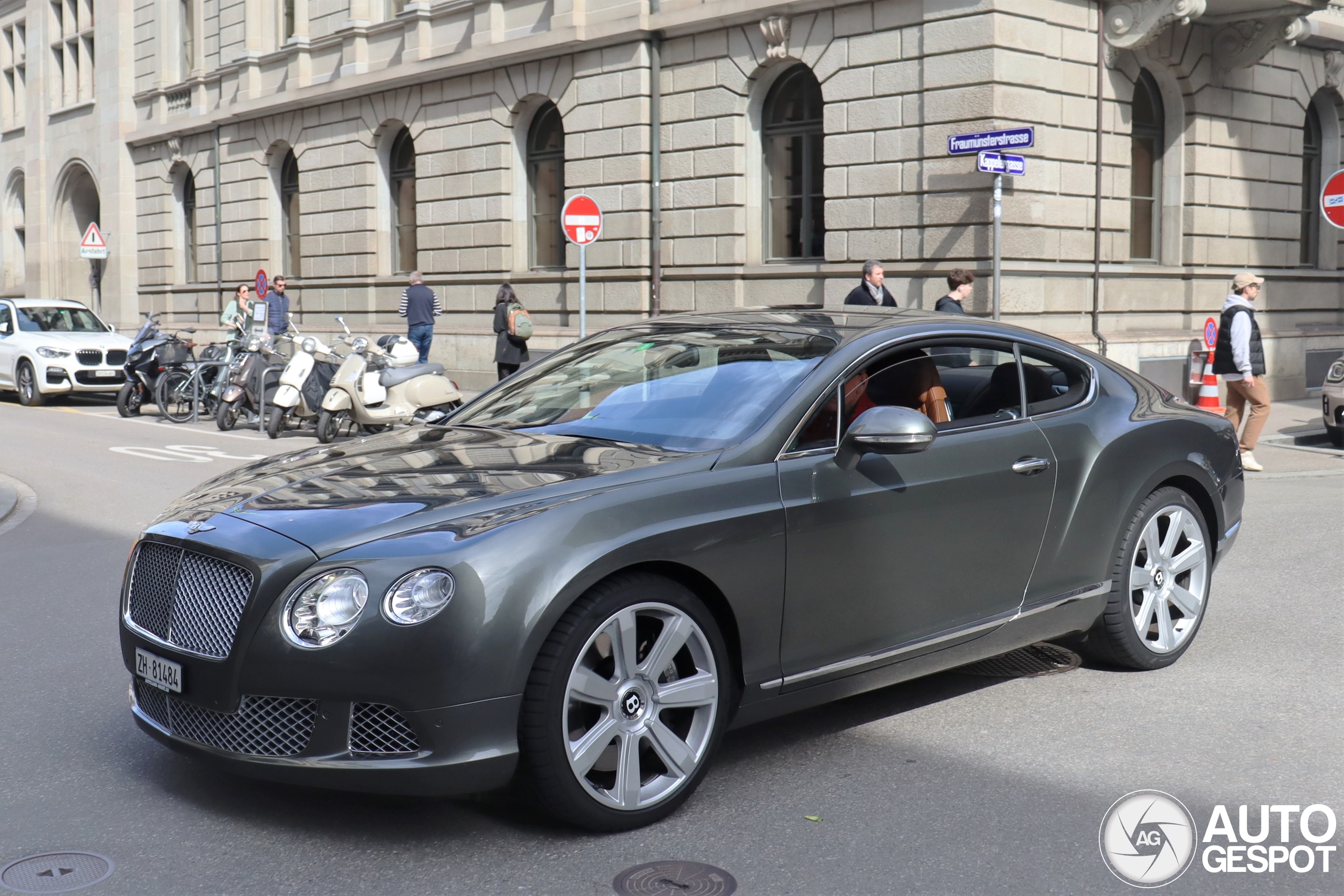 Bentley Continental GT 2012