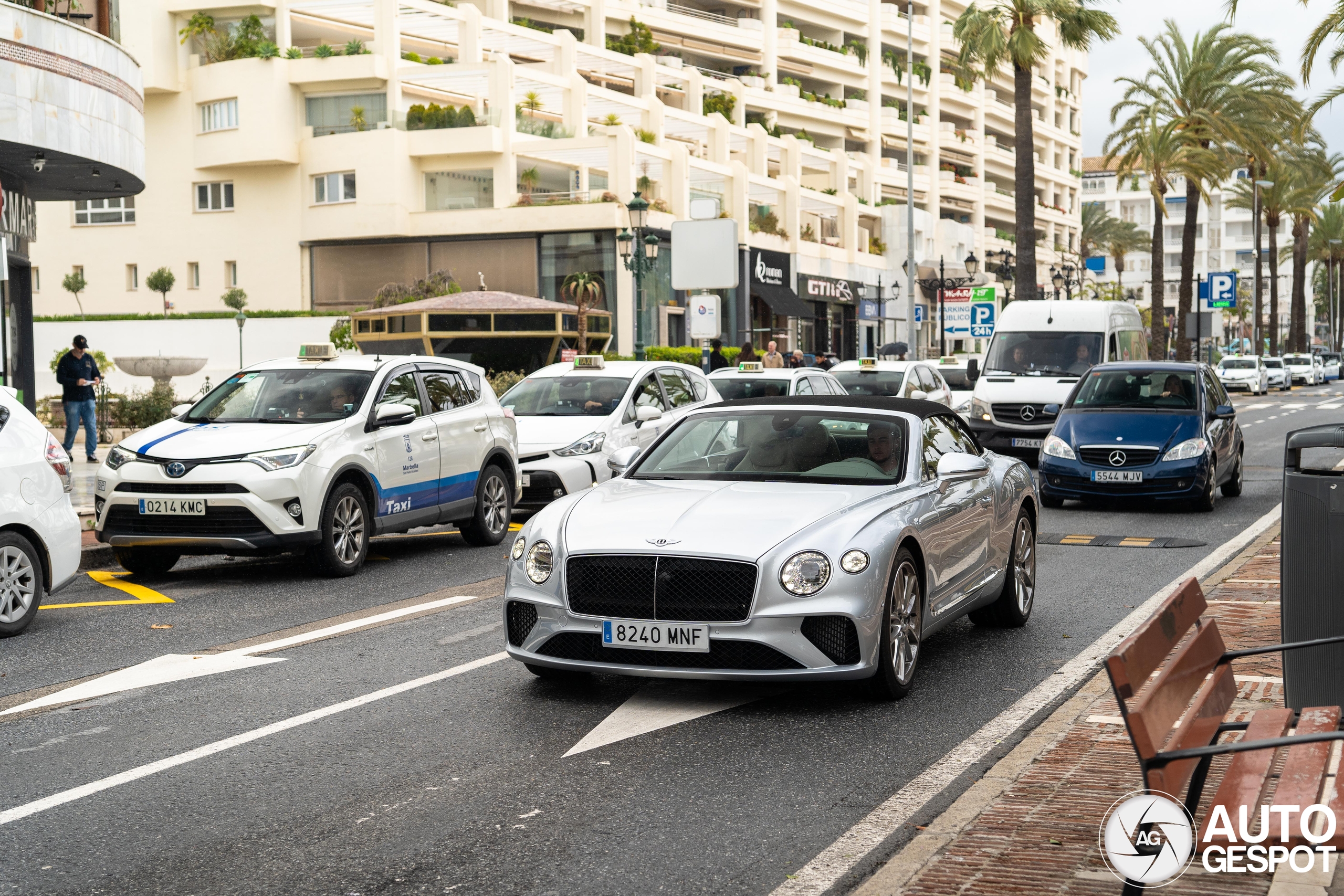 Bentley Continental GTC V8 2020