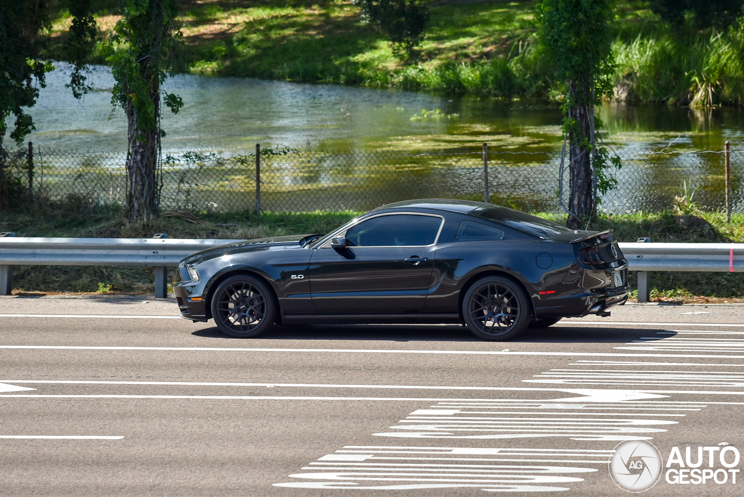 Ford Mustang GT 2013